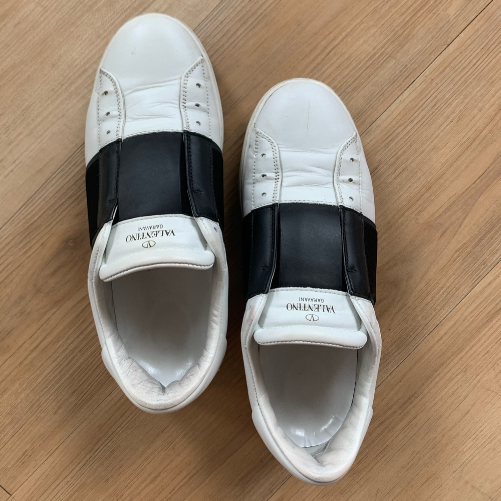 Valentino Garavani Rock Stud Black& White Sneakers